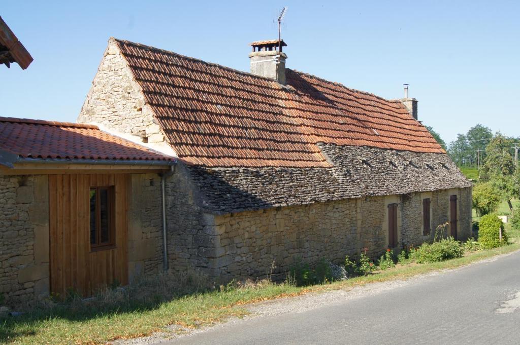 Chambres D'Hotes L'Oustralac La Chapelle-Aubareil Dış mekan fotoğraf